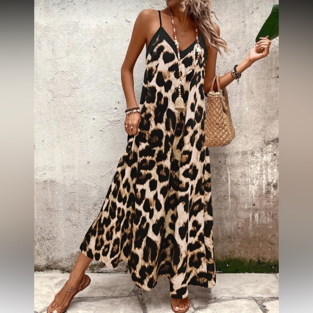 BNWOT SHEIN Leopard Print Maxi Dress